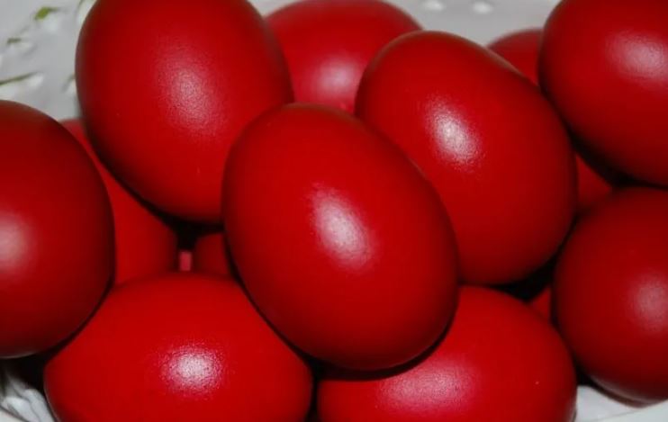 LYERJA E VEZËVE TË PASHKËS