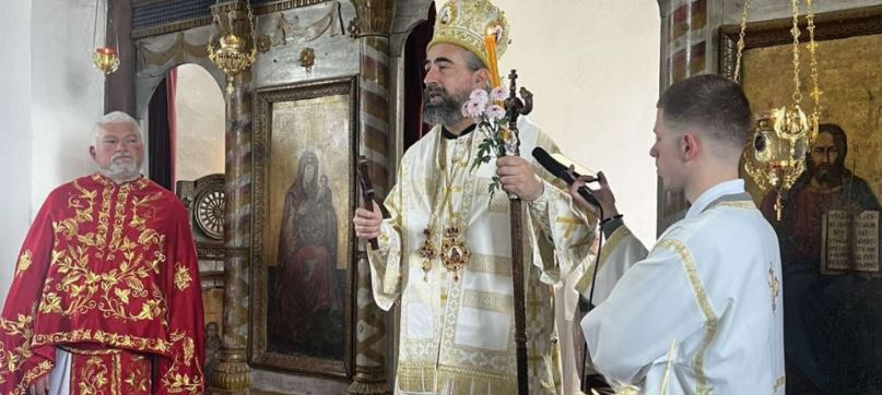 Митрополит Методије на Васкрсни понедјељак служио у Озринићима