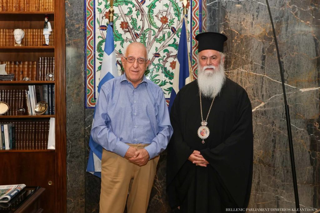 Συνάντηση Μητροπολίτη Καλαβρύτων με τον Πρόεδρο της Βουλής Νικήτα Κακλαμάνη
