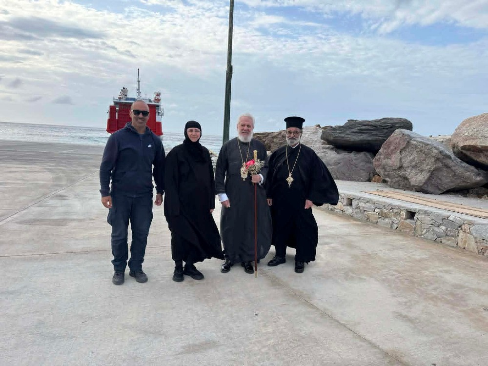 Ποιμαντική επίσκεψη Μητροπολίτη Σύρου στη Σίκινο