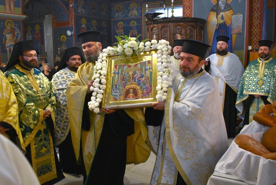 Ο πανηγυρικός Εσπερινός της Πεντηκοστής στη Μητρόπολη Μαρωνείας