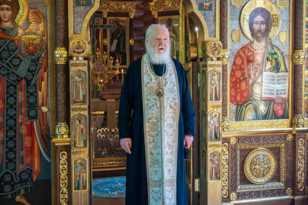 В день памяти святителя Николая Чудотворца Святейший Патриарх Кирилл молился за Литургией в Александро-Невском скиту близ Переделкина