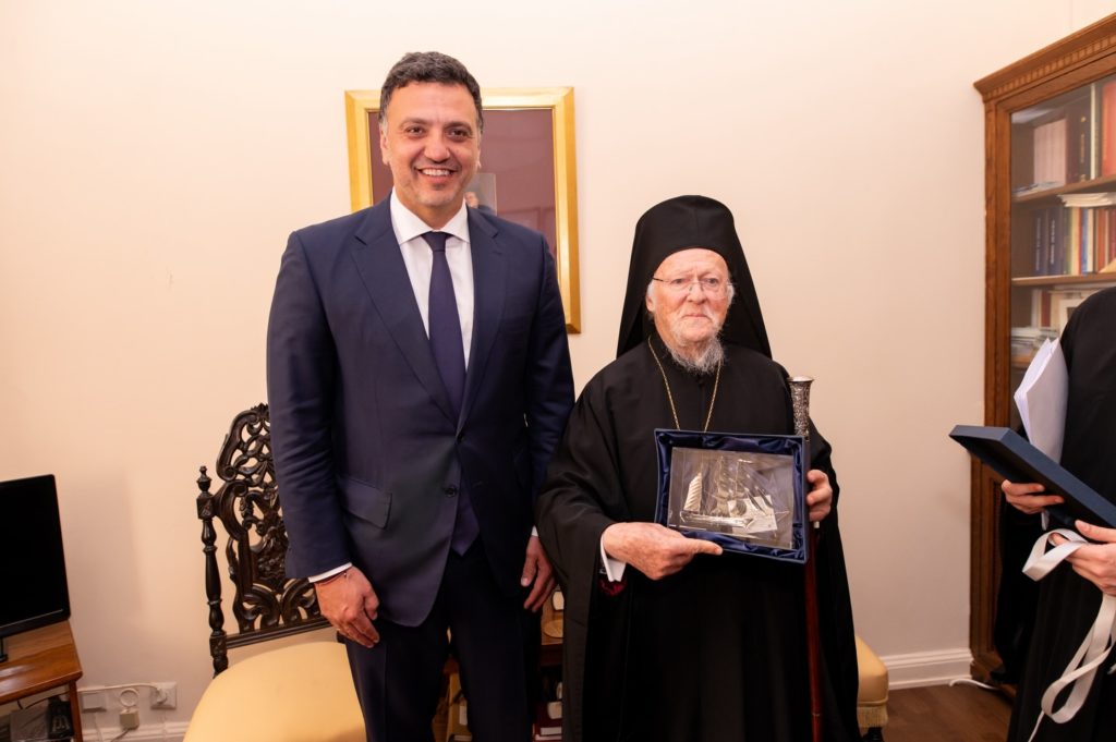 Ιδιαίτερη τιμή χαρακτήρισε ο Β. Κικίλιας τη συνάντησή του με τον Οικουμενικό Πατριάρχη