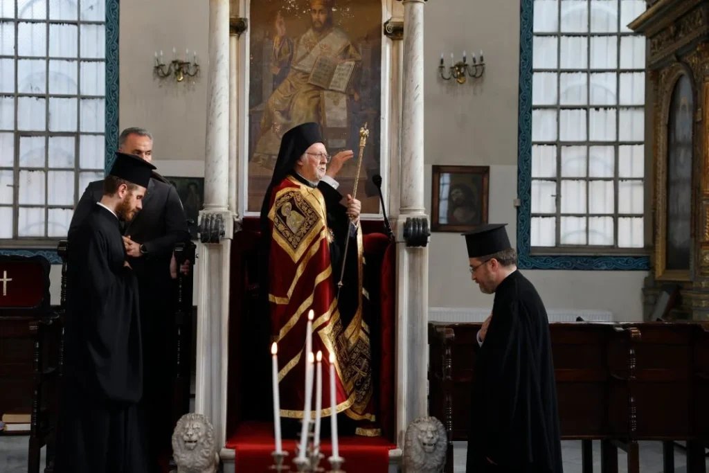 Patriarchal Horostasia at the Feast of the Church of Saints Constantine and Helen in Stavrodromi (Video)