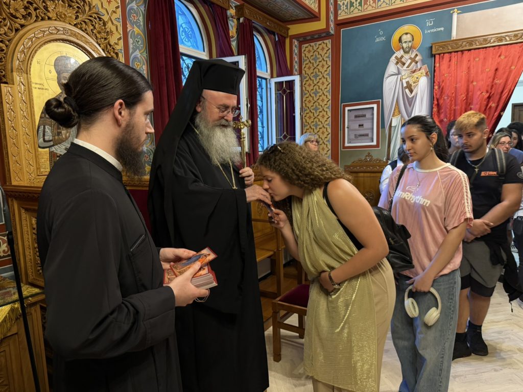 Παράκληση από τον Μητροπολίτη Περιστερίου για τους διαγωνιζόμενους μαθητές των Πανελλαδικών Εξετάσεων