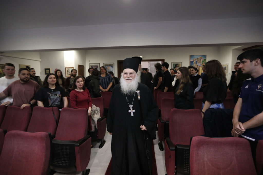 Γέρων Εφραίμ Βατοπαιδινός: Η πνευματική ζωή δεν έχει σχέση με τον διανοητισμό (ΒΙΝΤΕΟ)