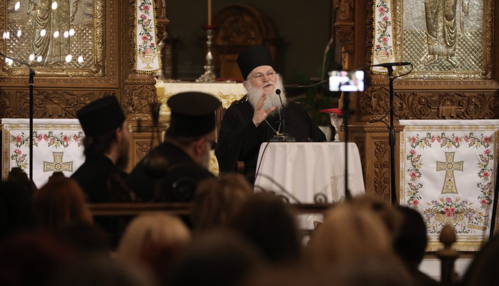 Γέροντας Εφραίμ από Νέα Μηχανιώνα: Η Παναγία Φανερωμένη είναι μεγάλο θησαύρισμα (ΒΙΝΤΕΟ)