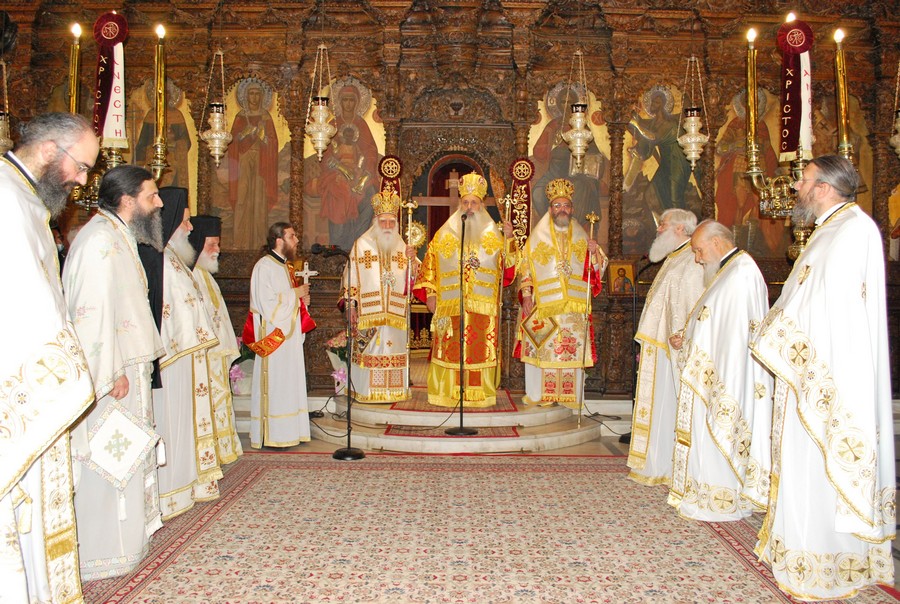 Η πανήγυρη του Ιερού Μητροπολιτικού Ναού Αγίας Φωτεινής Νέας Σμύρνης