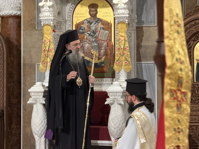 Παράκληση στον Ι.Ν. Αγίου Ανδρέου Πατρών για τους διαγωνιζόμενους στις Πανελλαδικές Εξετάσεις