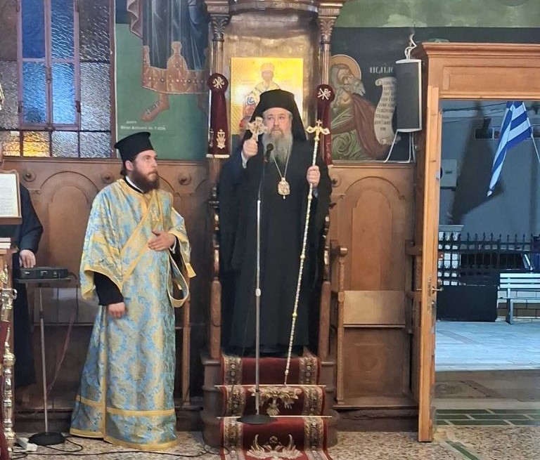Iερά Παράκληση υπέρ ενισχύσεως των μαθητών στον Ιερό Ναό Κοιμήσεως Θεοτόκου Νυδρίου Λευκάδος