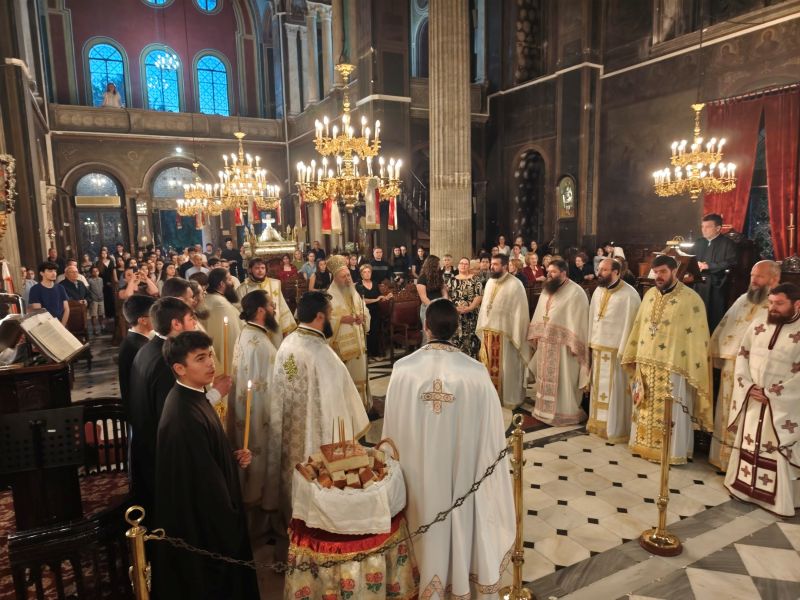 Η Μητρόπολη Χαλκίδος προσεύχεται για τα παιδιά της