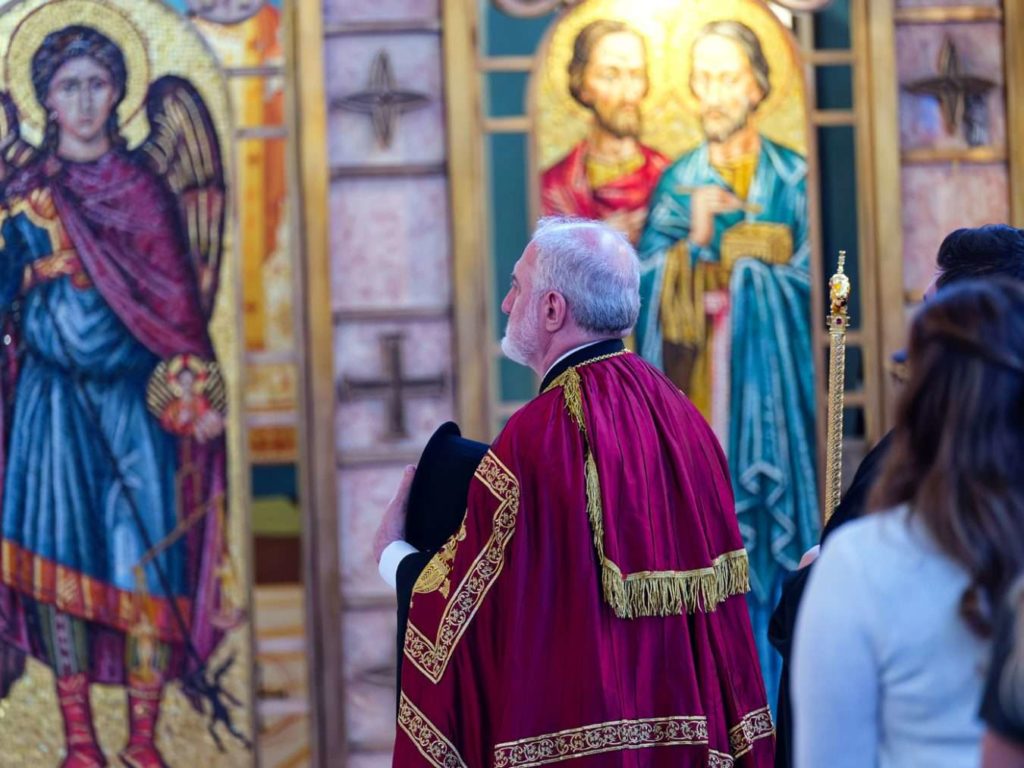 Archbishop Elpidophoros visits St. Paraskevi Church in Greenlawn, NY