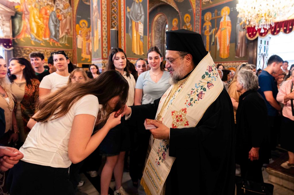 Μεσσηνίας Χρυσόστομος προς μαθητές: Οι προσευχές μας μαζί σας!