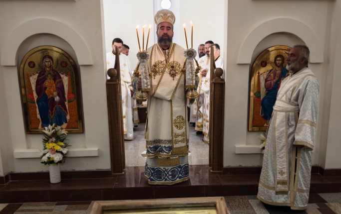 Επιμνημόσυνη δέηση για τα θύματα των βομβαρδισμών του ΝΑΤΟ τέλεσε ο Μητροπολίτης Βουδίμλιε