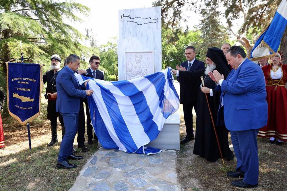 Larissa: Unveiling of a monument for the 5th Division of Cretans in the presence of the Archbishop of Crete