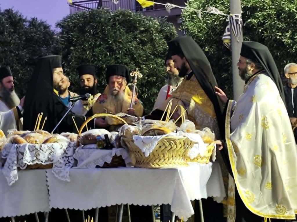 Ηθική έξαρση για τους ισαποστόλους Αγία Ελένη και Κωνσταντίνο,  στον Άγιο Κωνσταντίνο Ελευσίνος