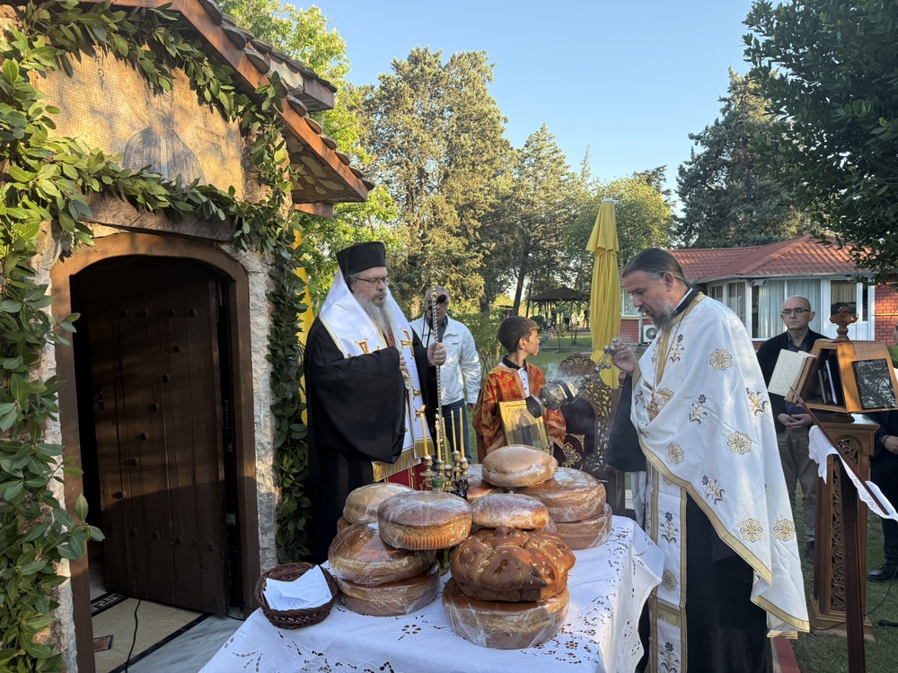 Εσπερινός του Αγίου Νεομάρτυρος Εφραίμ στην 140 Σμηναρχία Ε.Π.Η.Π. στη Λάρισα