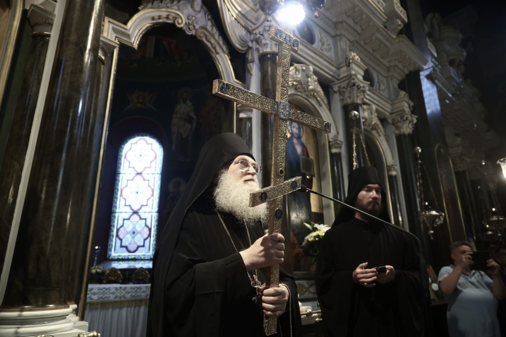 Η Καλαμαριά υποδέχεται τον Τίμιο Σταυρό του Μεγάλου Κωνσταντίνου – Τετραήμερη επίσκεψη του Γέροντα Εφραίμ Βατοπαιδινού