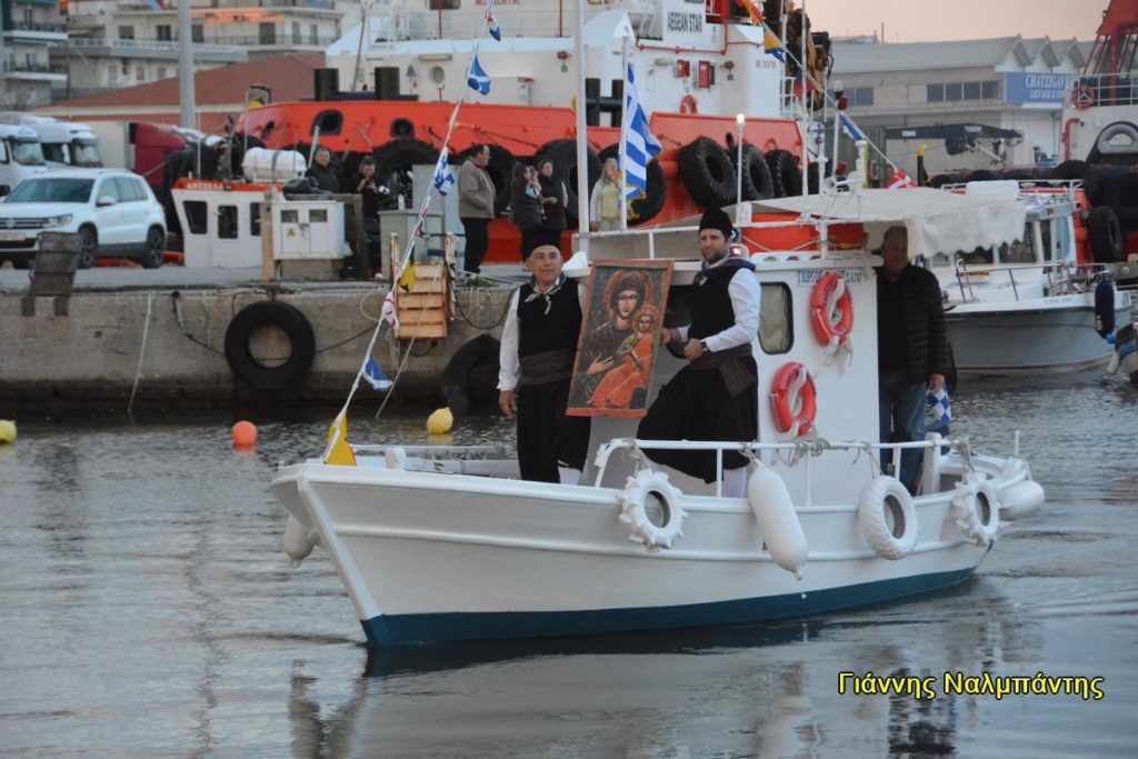 Αναπαράσταση υποδοχής ιεράς εικόνος Παναγίας Τριφώτισσας