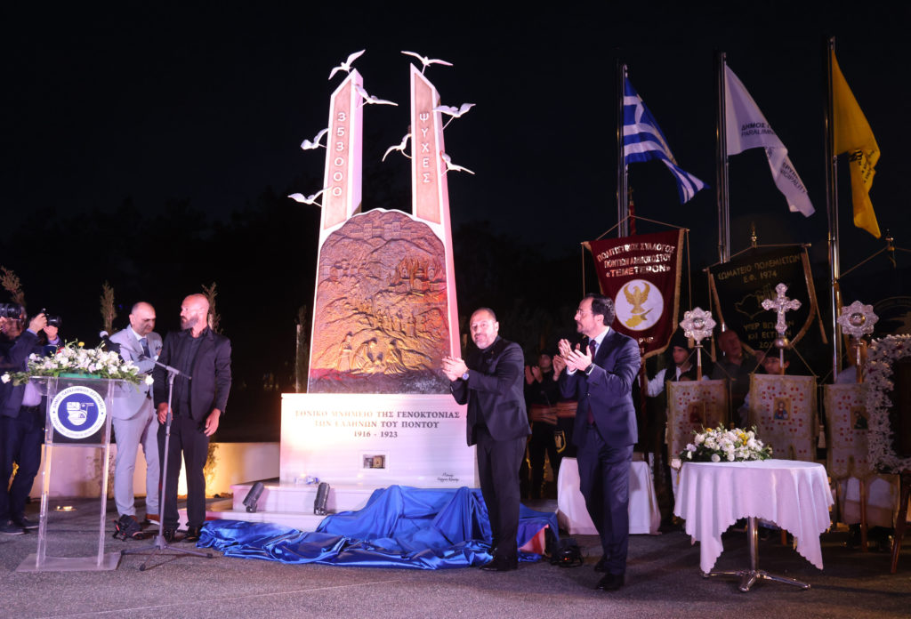 Αποκαλυπτήρια μνημείου για τη Γενοκτονία των Ποντίων στο Παραλίμνι