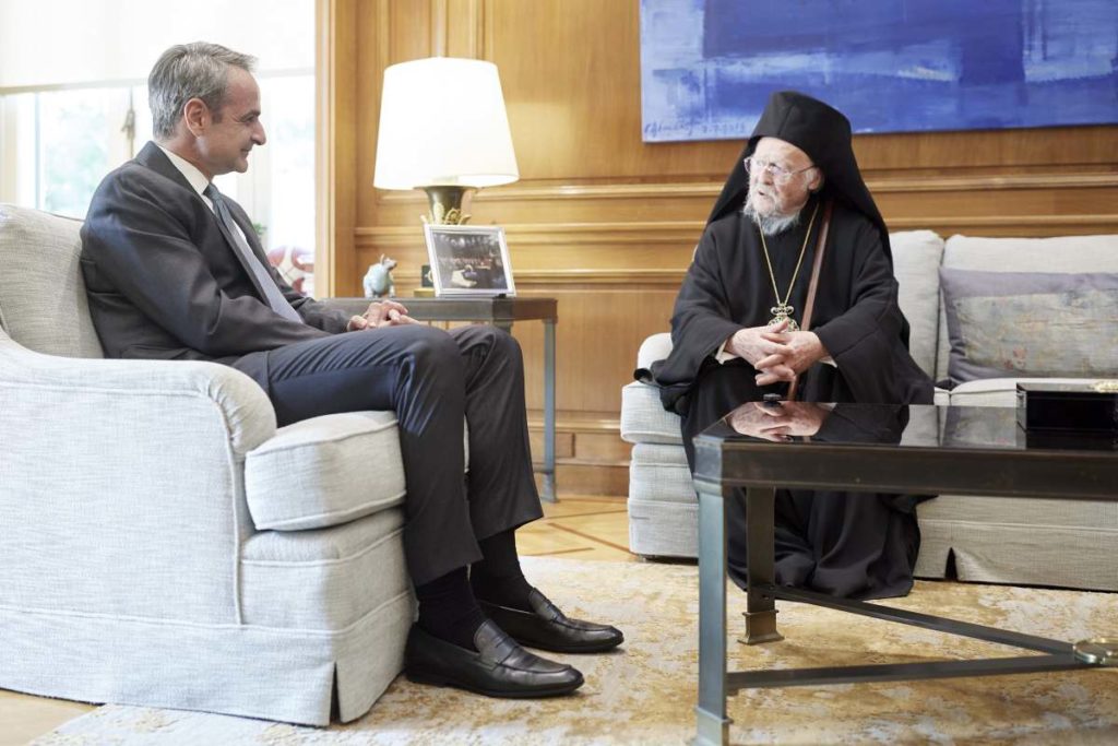 (VIDEO) Meeting of the Ecumenical Patriarch with the Prime Minister of Greece