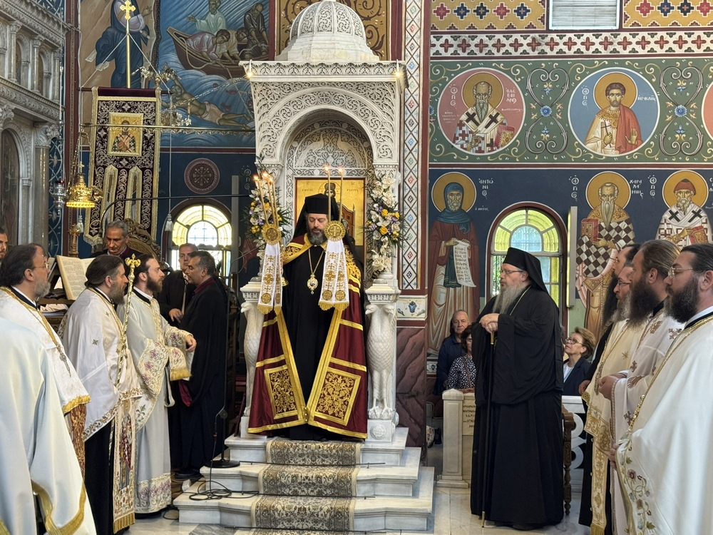 Δισαρχιερατικός Μεθέορτος Εσπερινός του Αγίου Αχιλλίου στη Λάρισα