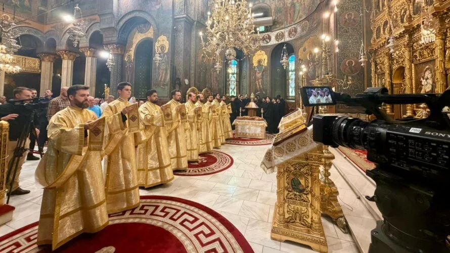 LIVE: Slujba privegherii pentru Înălțarea Domnului la Catedrala Patriarhală