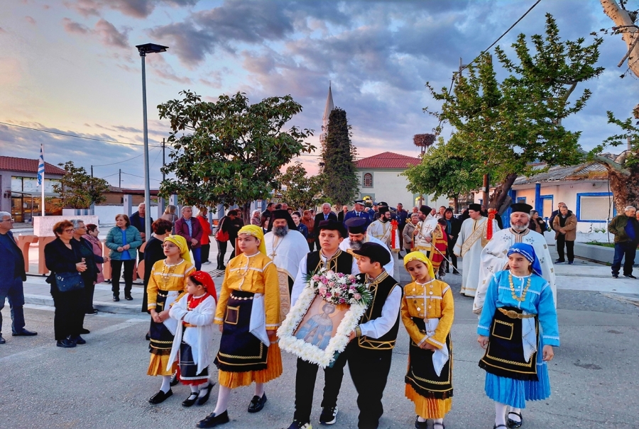 Ο Μαρωνείας Παντελεήμων εξήρε το θυσιαστικό πνεύμα της Αγίας Ειρήνης