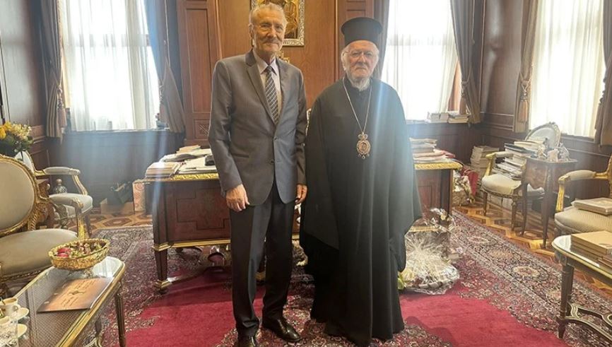 Στον Οικουμενικό Πατριάρχη ο πρώην Πρόεδρος της Ρουμανίας, Εμίλ Κωνσταντινέσκου