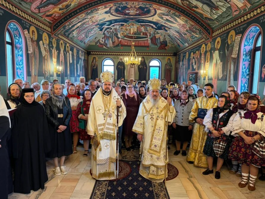 Hram la Mănăstirea Țiganca: Mitropolitul Petru și Episcopul Veniamin i-au pomenit pe eroii căzuți în apărarea Basarabiei