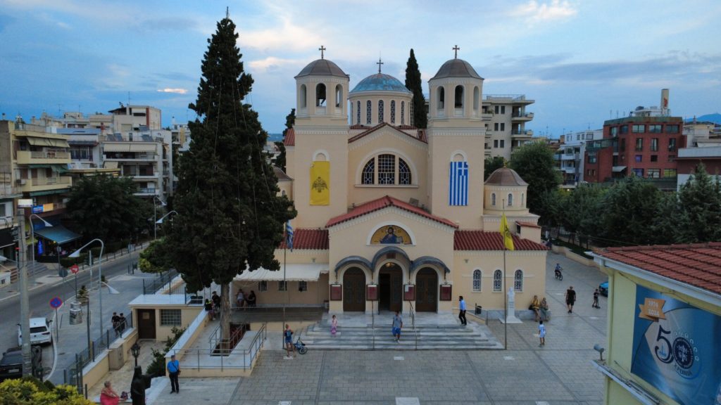 Διαμαρτυρία των ιερέων της Ι.Μ. Καλαμαριάς για τα σχέδια αμμοληψίας στην Επανομή