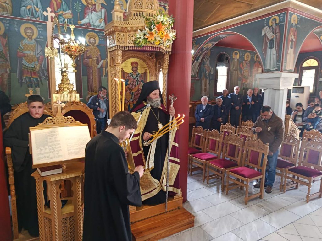 Αρχιερατική Θεία Λειτουργία στη Νεοκαισάρεια Ιωαννίνων