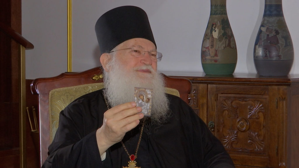 Γέροντας Εφραίμ: Θα ειρηνεύσει ο λαός της Σερβίας από την παρουσία της Αγίας Ζώνης (ΒΙΝΤΕΟ)