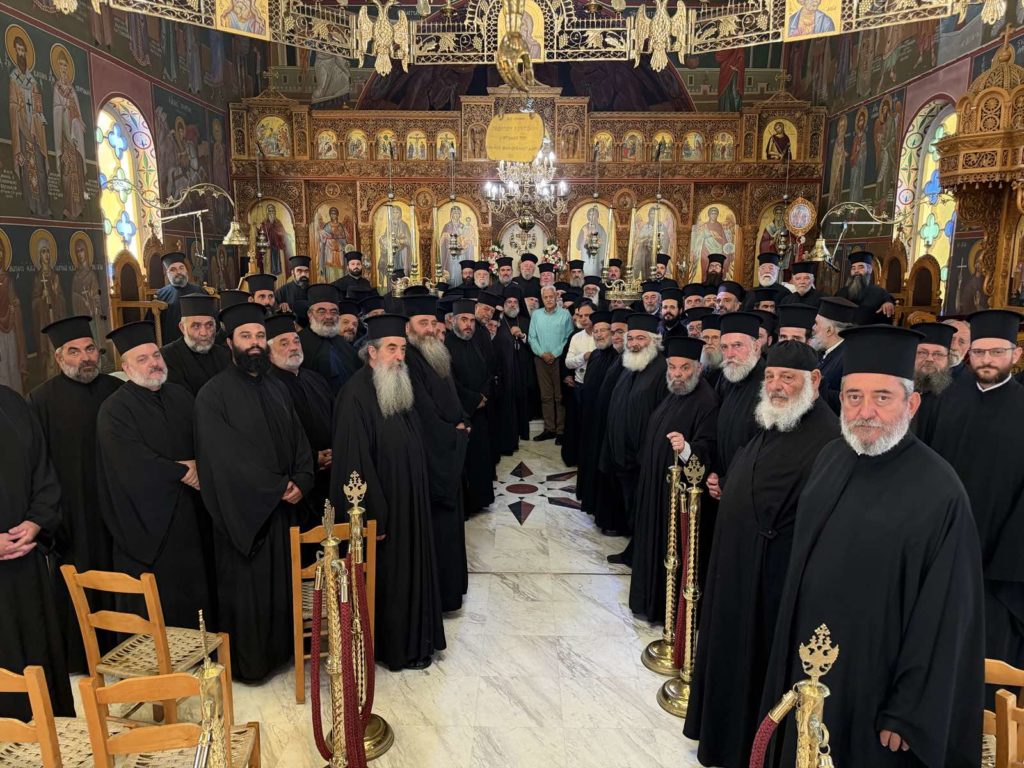 Πραγματοποιήθηκε η πρώτη Ιερατική Σύναξη της Μητροπόλης Κυδωνίας και Αποκορώνου υπό τον νέο Ποιμενάρχη