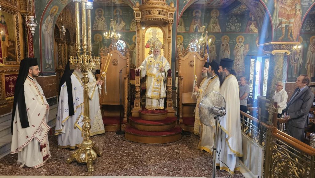 Κυριακή της Πεντηκοστής στον Μητροπολιτικό Ιερό Ναό του Αγίου Νικολάου Καισαριανής