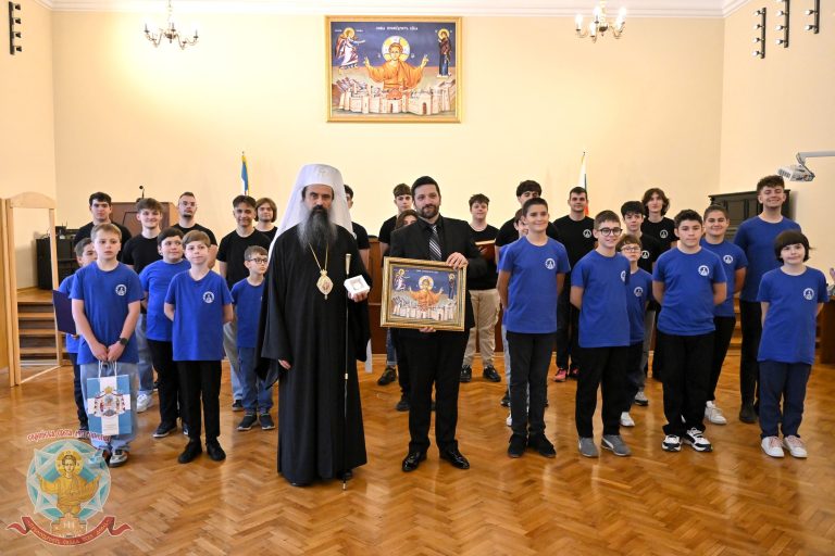Българският патриарх Даниил се срещна с Хора на софийските момчета