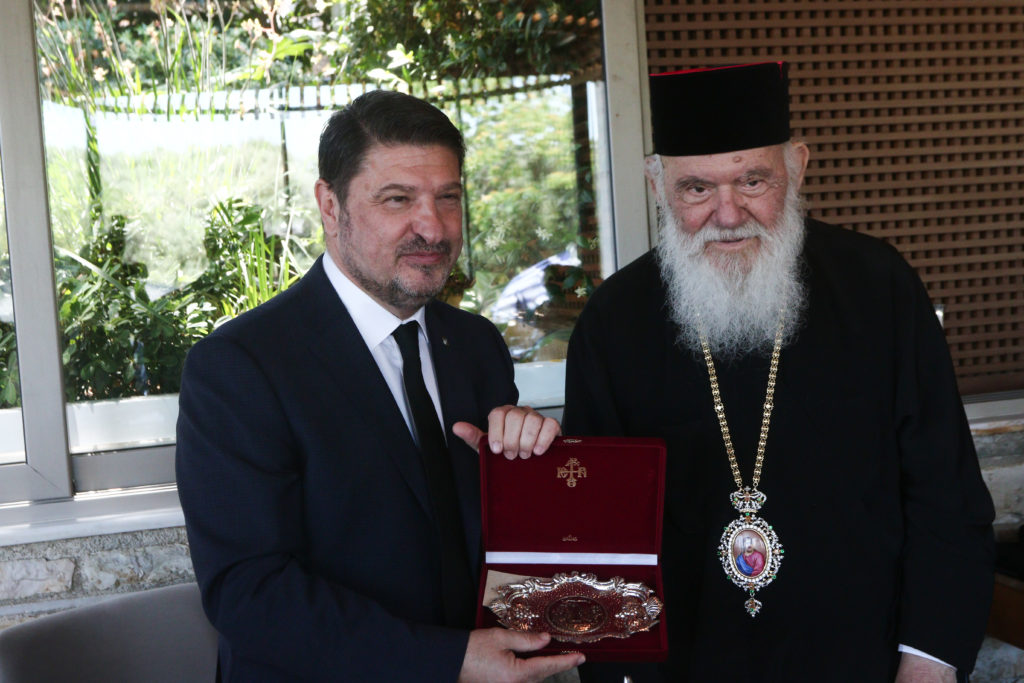 Γεύμα του Περιφερειάρχη Αττικής με τον Αρχιεπίσκοπο και μέλη της Ιεράς Συνόδου