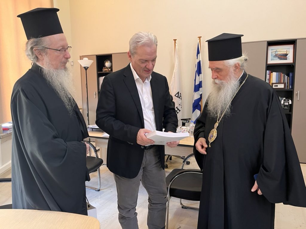 Επίσκεψη του Αρχιεπισκόπου Σινά Συμεών στον Δήμαρχο Ηρακλείου