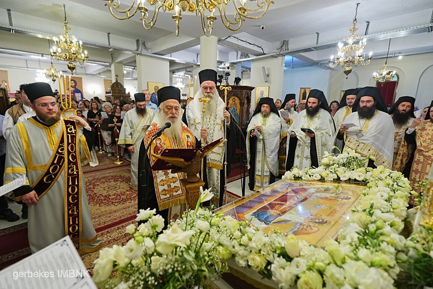 Με τα εγκώμια ολοκληρώθηκε η πανήγυρις του Αγίου Λουκά στην Ι. Μονή Παναγίας Δοβρά