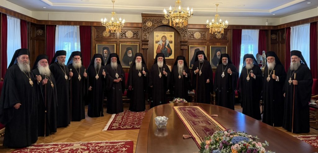 Ο Σάμου Ευσέβιος στα ονομαστήρια του Καλαβρύτων Ιερωνύμου και του Αρχιεπισκόπου Ιερωνύμου