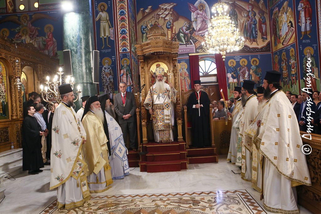 Συγκίνηση στη Φθιώτιδα: Η ανακοίνωση του Μητροπολίτη Συμεών για τη χειρουργική επέμβαση – Άρχων Μαΐστωρ ο Δρ. Ανδρέας Ιωακείμ