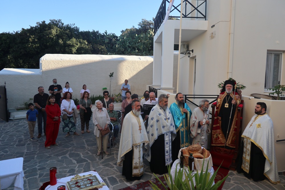Η Εορτή της Γεννήσεως του Αγίου Ιωάννου του Προδρόμου τιμάται στη Μονή Ταλάντων Σύρου