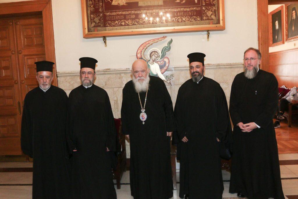 Στον Αρχιεπίσκοπο Ιερώνυμο το Διοικητικό Συμβούλιο του ΙΣΚΕ