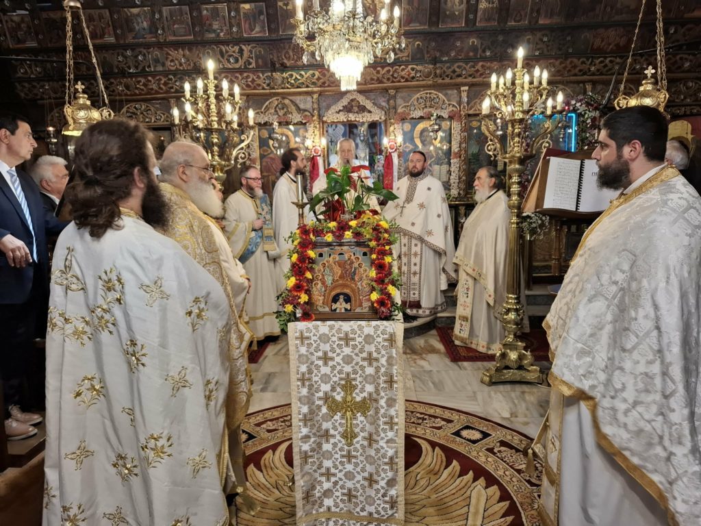 Η Εορτή της Πεντηκοστής και της Αγίας Τριάδος στην Ιερά Μητρόπολη Καρυστίας και Σκύρου