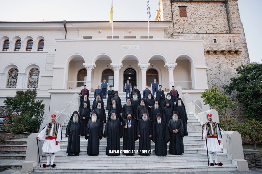 Σήμερα η αλλαγή της Ιερά Επιστασίας στο Άγιον Όρος