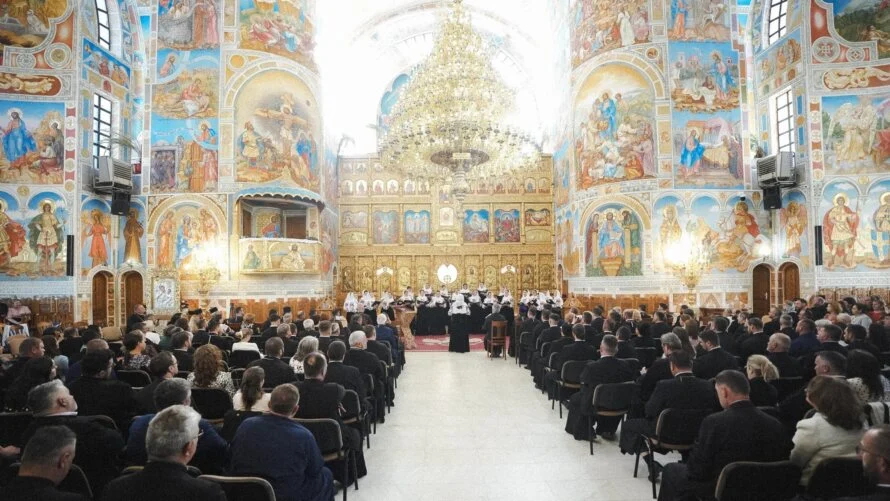 Familia preotului ca loc al slujirii: Preotesele, invitate la Conferința de primăvară a preoților din Episcopia Sălajului