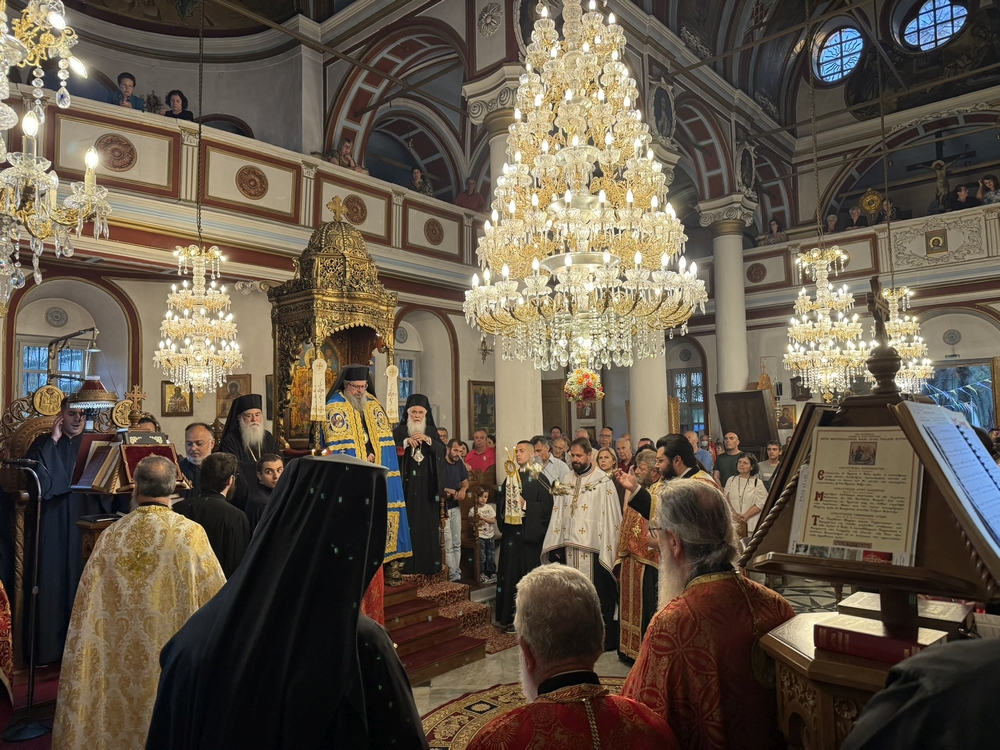 Πανηγυρικός πολυαρχιερατικός Εσπερινός της Αγίας Τριάδος στον Ι.Ν. Αγίας Τριάδος Μυρίνης Λήμνου