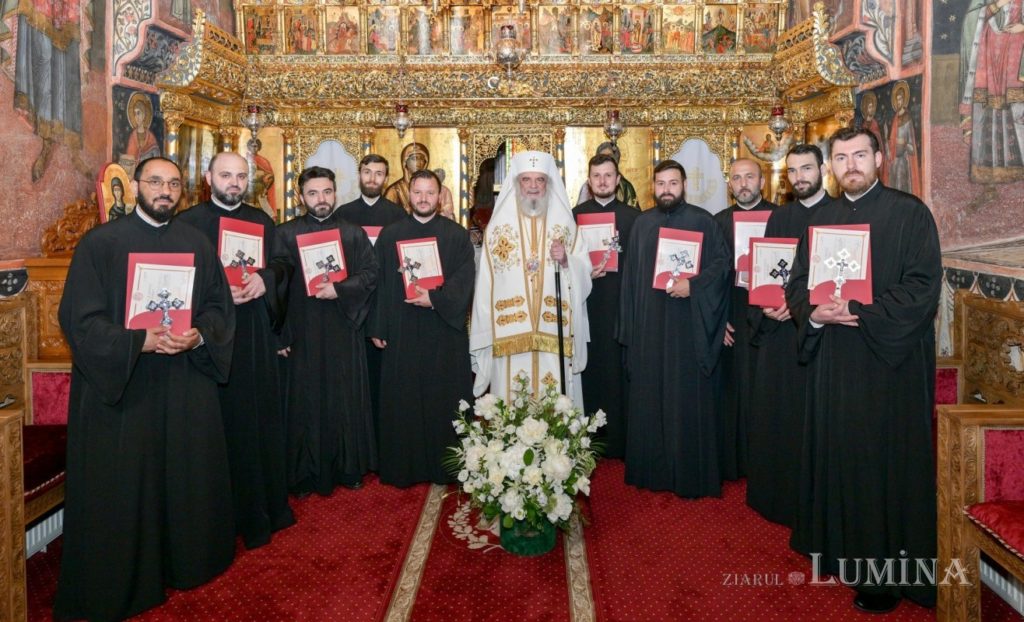 Hirotesii întru duhovnic la paraclisul Reședinței Patriarhale