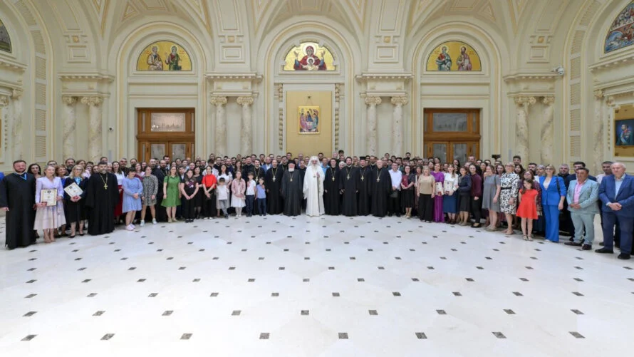 Coordonatorii Centrului de Presă Basilica despre misiunea jurnalistului creștin: Urmărește apropierea oamenilor de Dumnezeu
