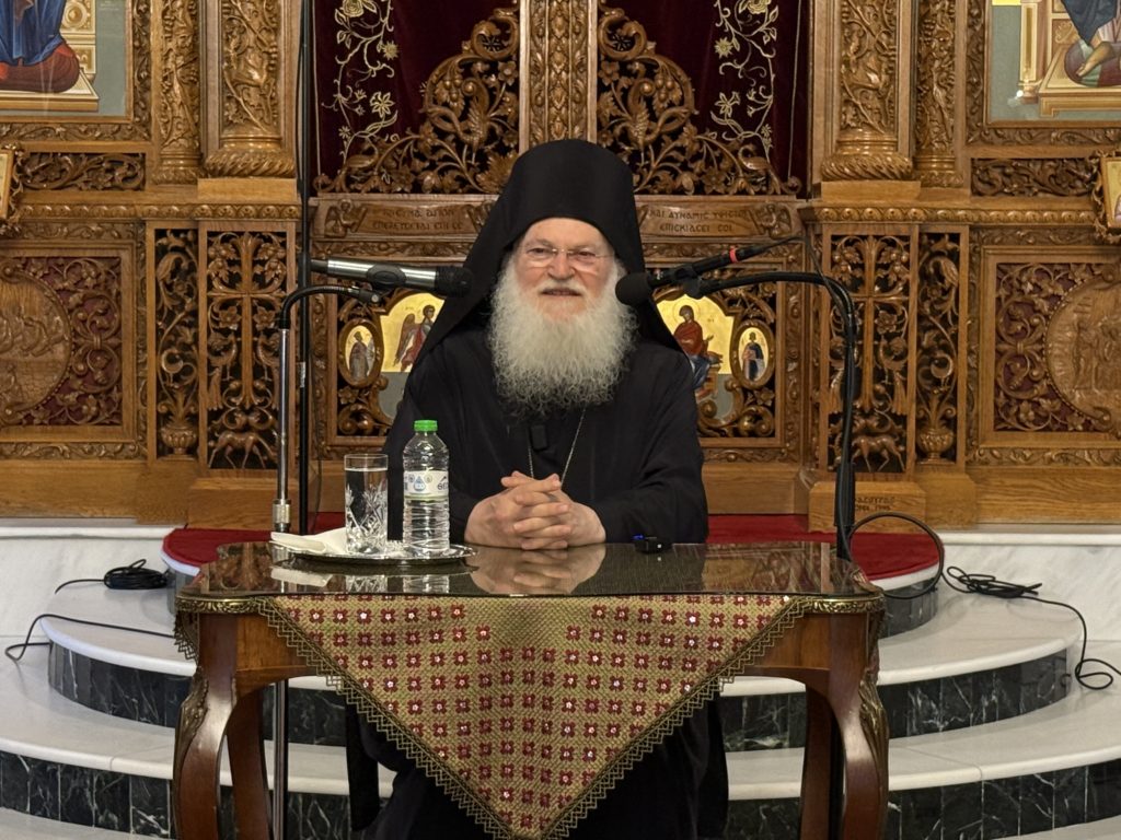 «Η αίσθηση της Χάριτος»: Η ομιλία του Γέροντα Εφραίμ στην Κοζάνη